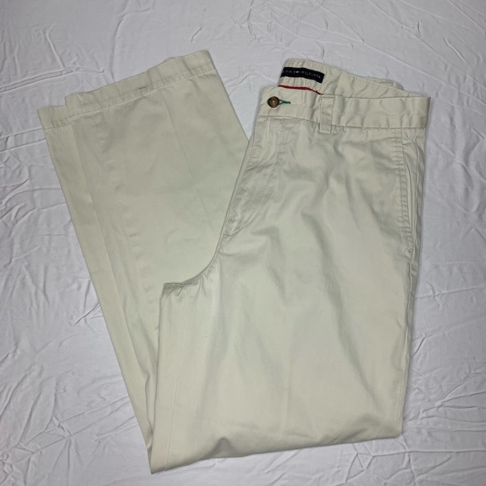 Tommy Hilfiger Khaki Pants 32/30